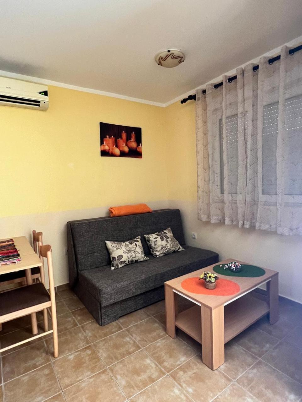 Apartments Brnjada Sutomore Δωμάτιο φωτογραφία
