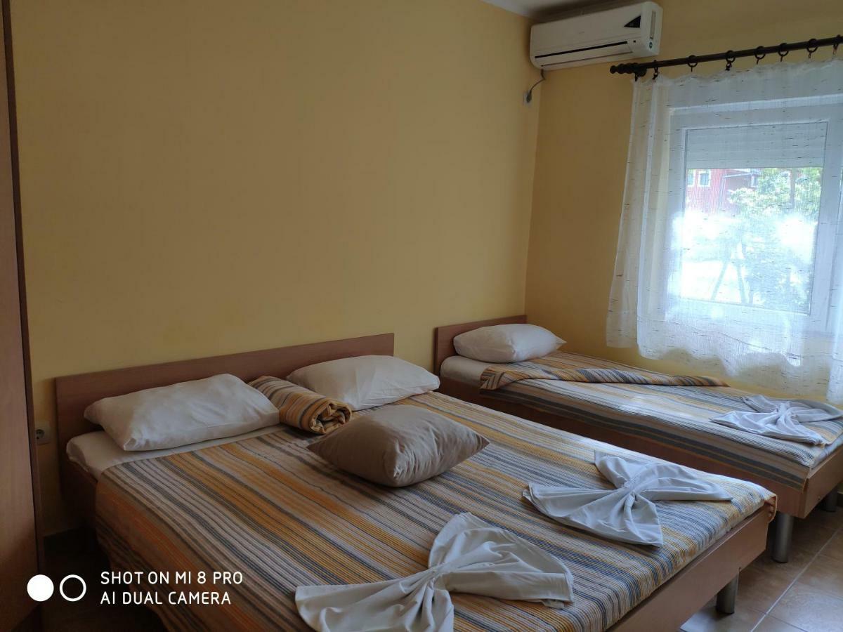 Apartments Brnjada Sutomore Εξωτερικό φωτογραφία